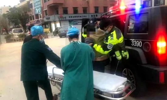 空压机气管街头爆炸!巡警当机立断……