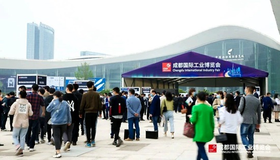 德哈哈受邀参加首届成都工博会,助力工业智能制造