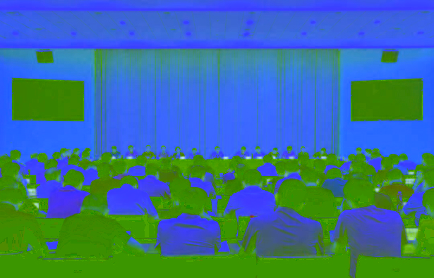20260722全县项目攻坚暨经济运行分析会召开.jpg